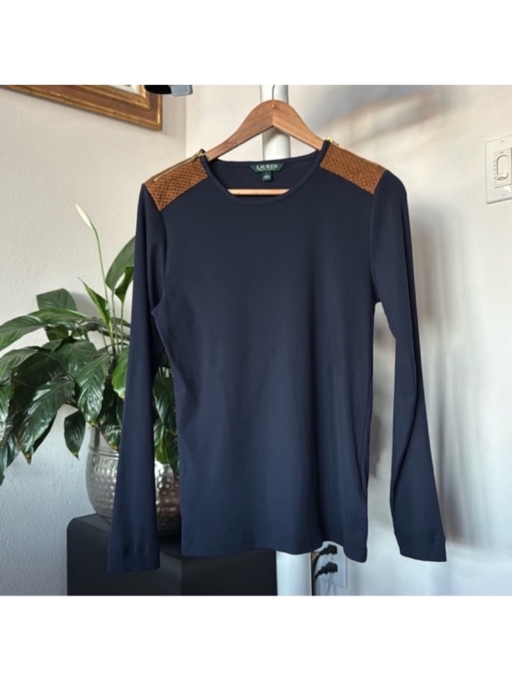 Lauren Ralph Lauren Rib Knit long sleeve Tee/Top Sz L fitted stretchy navy brown